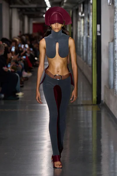 Look 46